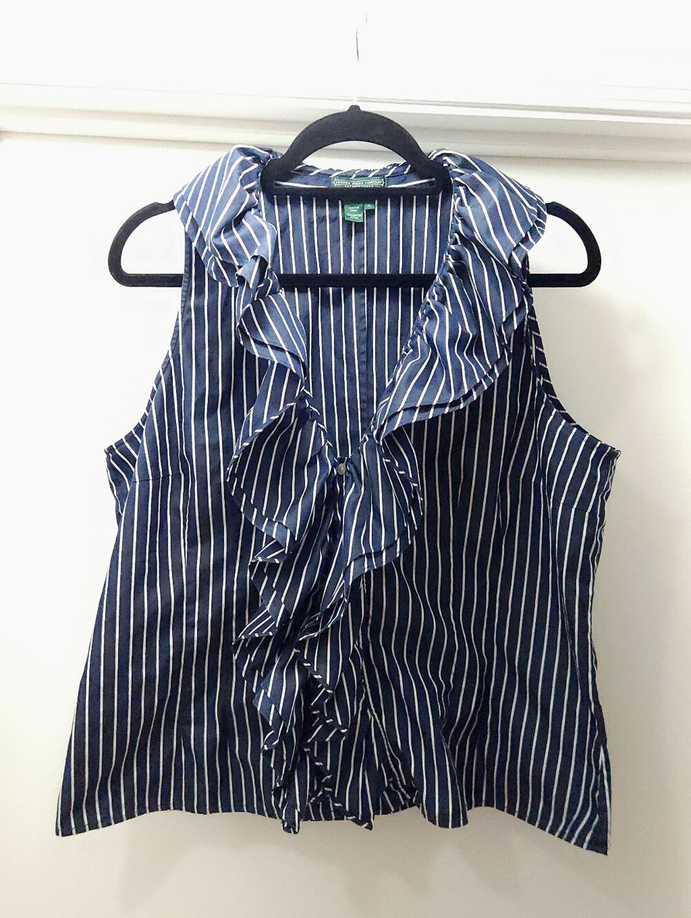 Lauren Jeans Company Navy & White Stripe Ruffle Sleeveless Button Down Blouse XL